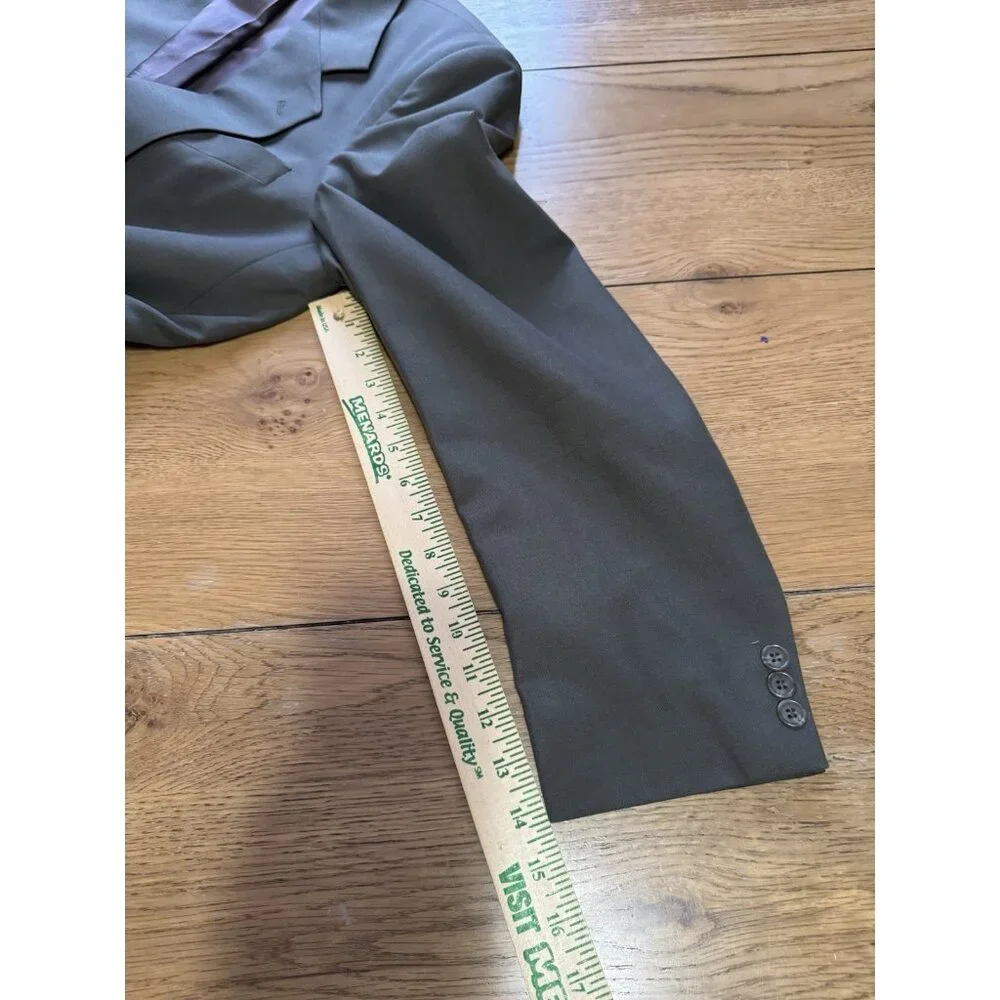 Kilburne and Finch Blazer Sport‎ Coat Gray Size 38R/W32 Wool Blend Professional